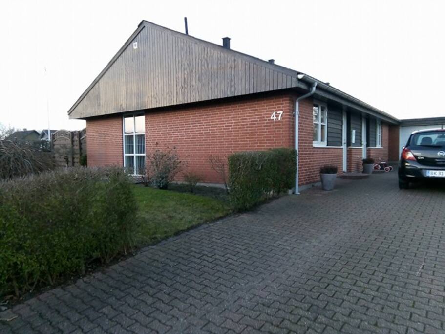 Hus forfra