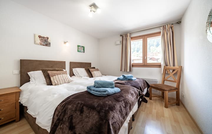 Втора спалня, може да бъде двойни или единични легла