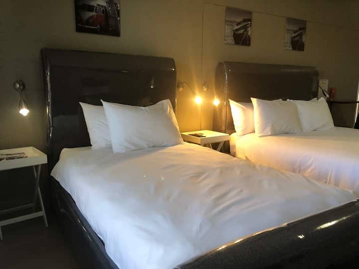 Семејна соба 