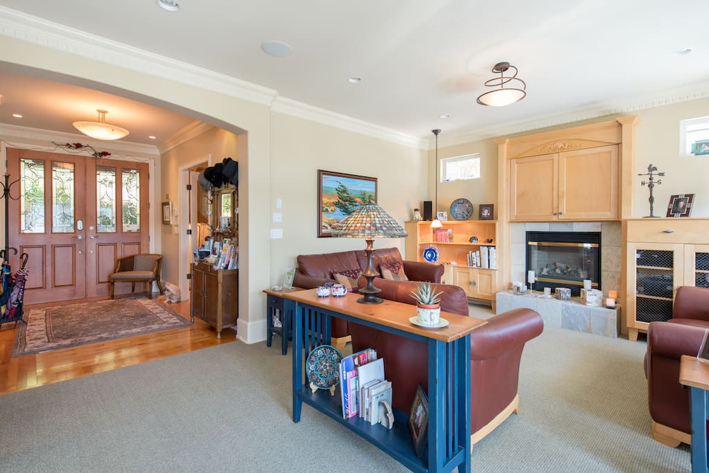 Warm entrance and family room