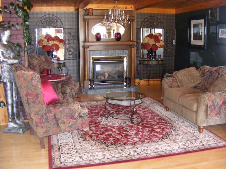 Whitney Vacation Rentals & Homes Ontario, Canada Airbnb