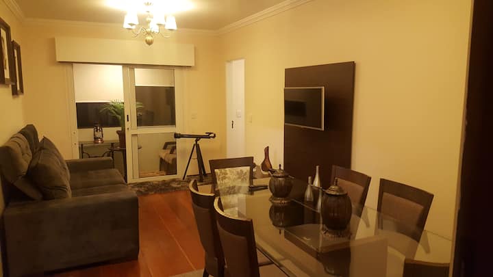 Luxury Apartment in downtown Garibaldi