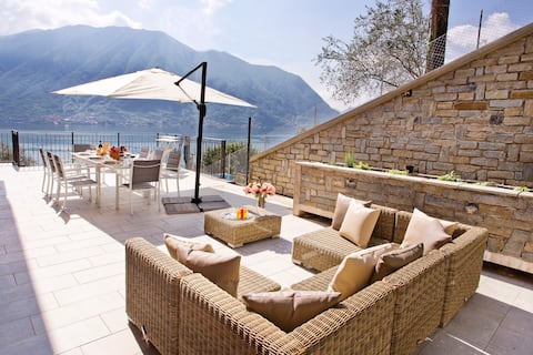 Sala Residence 5 sleeps 10 by Italian Apartments