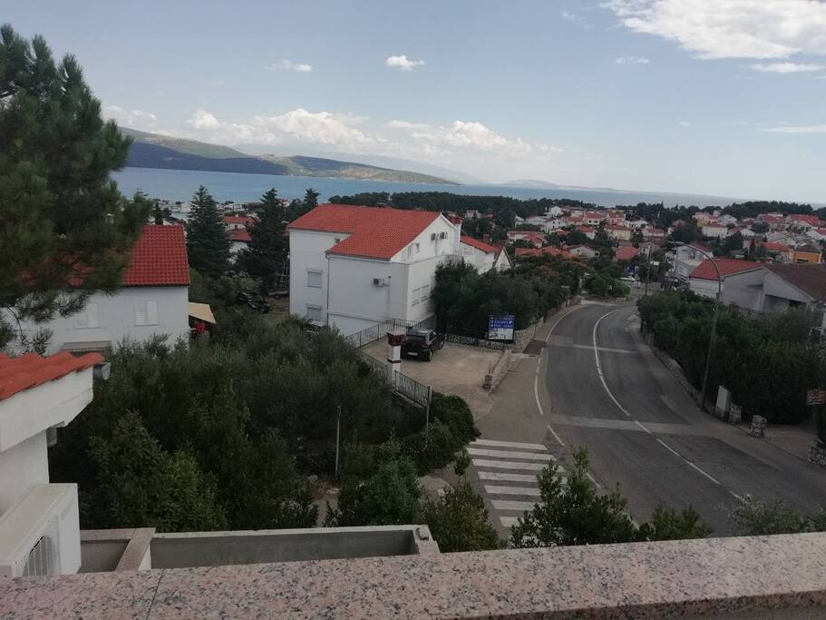 Small terrace at 2. floor ( from bedroom 2)