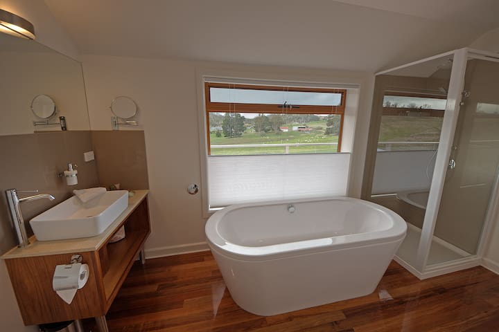 28 gates Luxury Farmstay & Fishery gallery image 2