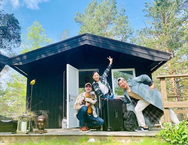 Cabin + breakfast + bikes - 35 min to Stockholm