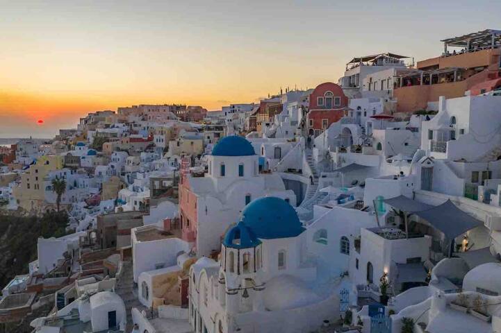 Santo blue horizon (Blue Domes view) gallery image 4