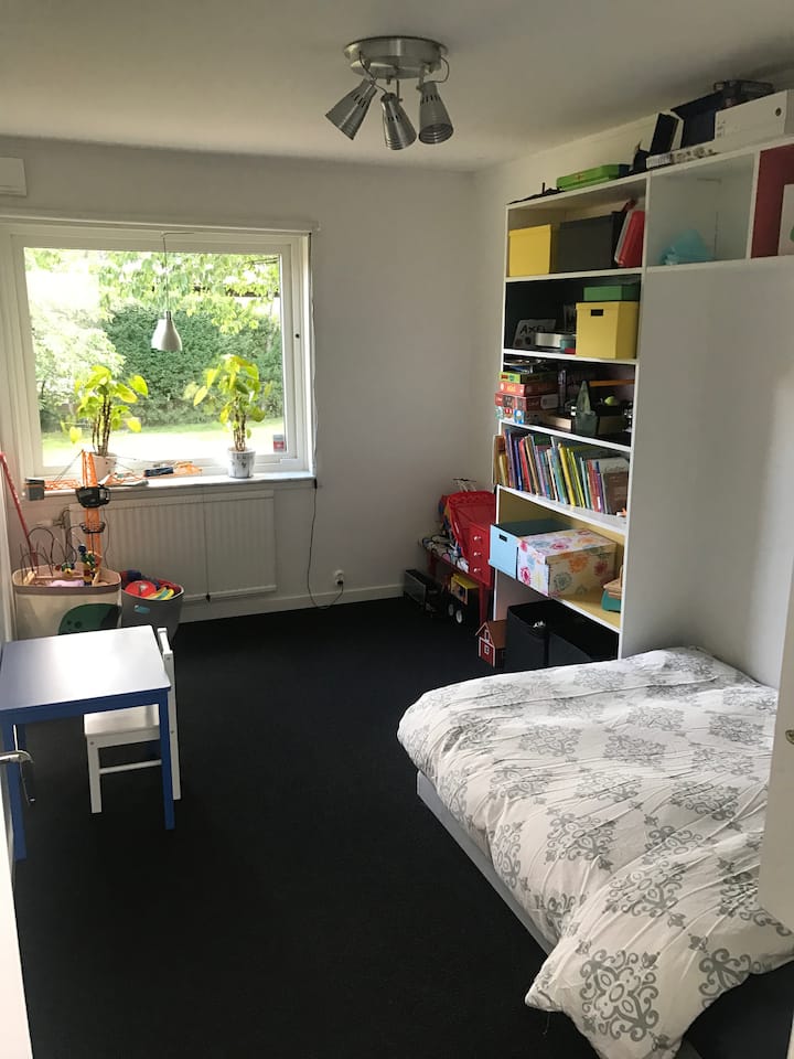 Sovrum 2 (105 cm bed)