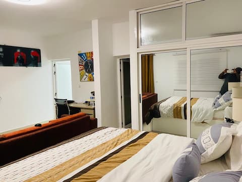 Bonjour, nous sommes le confort assuré.