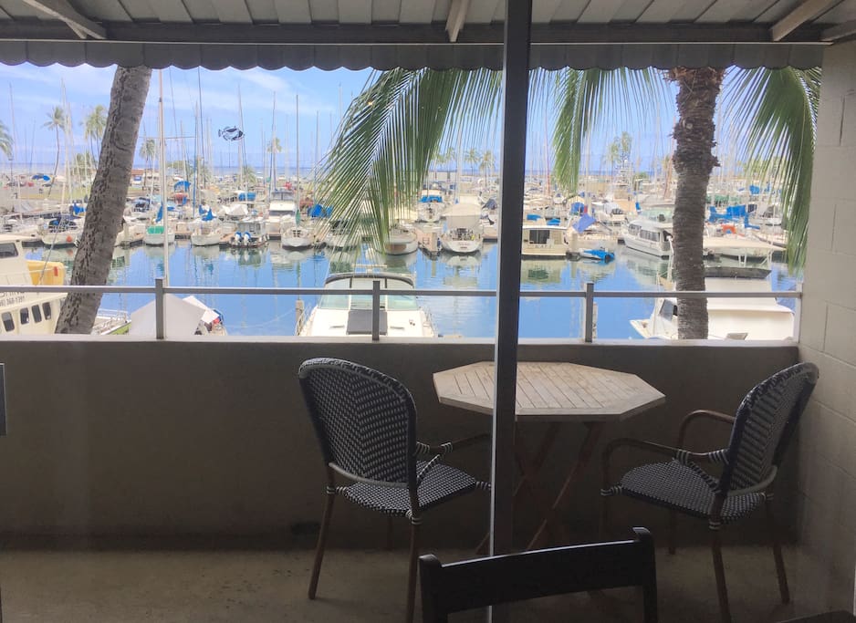 beautiful lanai view, great place for your morning coffee or evening sunset
