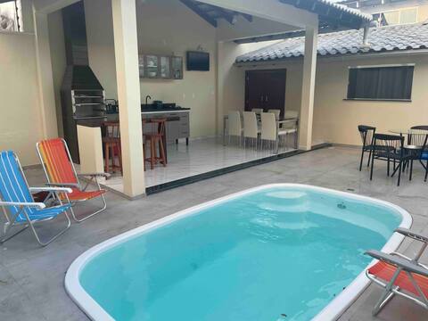 Chalet 3 bedrooms with pool