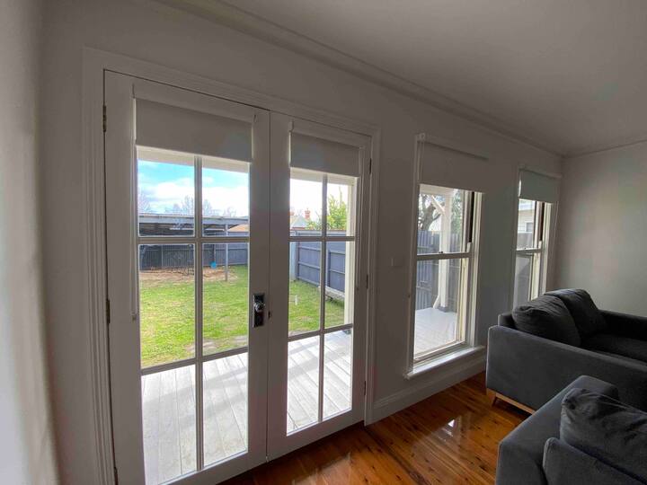 Bramble Cottage - Charming 3 Bedroom Home - Bendigo