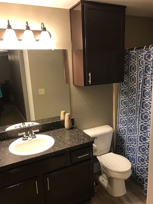 2nd bathroom