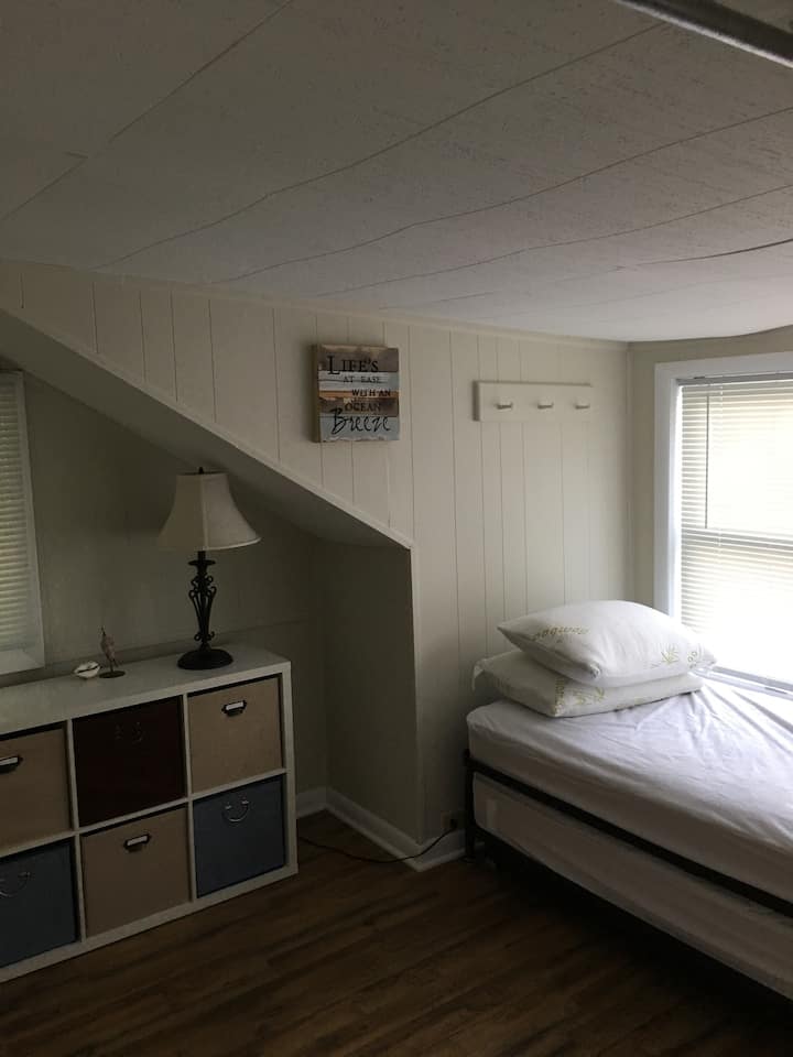Back upstairs bedroom (2 twin trundle bed)