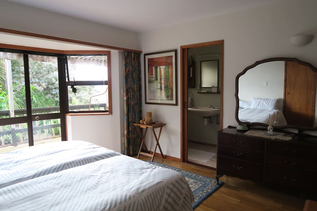 Twin room, 1 or 2 persons