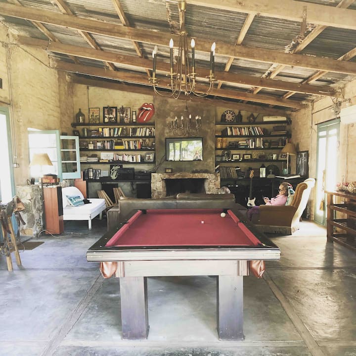 Casa De Campo En Las Sierras - Uruguay