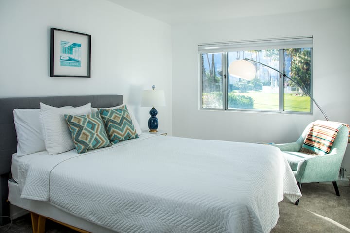 Large Queen Bedroom with walk-in closet, west facing  view of pool, gardens and view of mountain sunsets