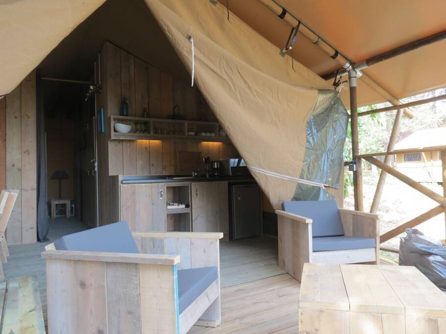 La terrasse avec son coin détente