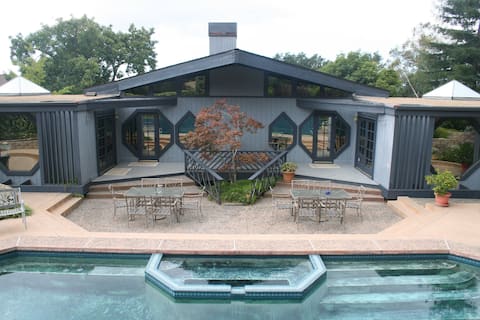 Private Pool Home on Superblooming Acre, Near town