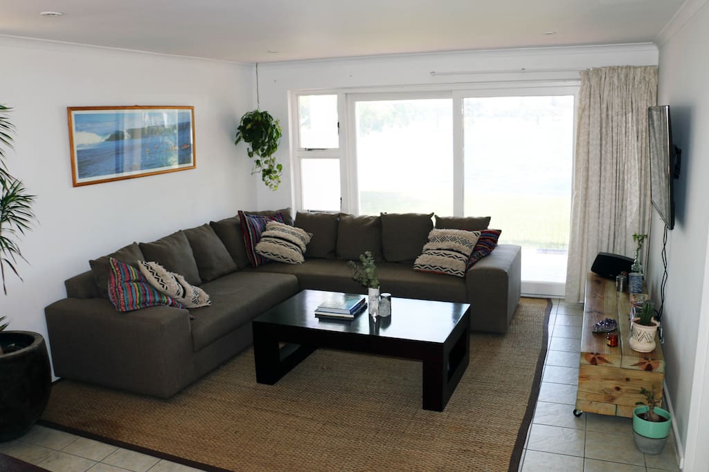 Comfortable L-Couch. Smart TV including DSTV with lagoon view through sliding doors!