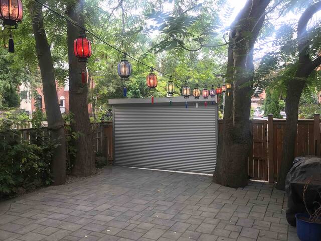 Downtown House 11 bed + 2 parking gallery image 4