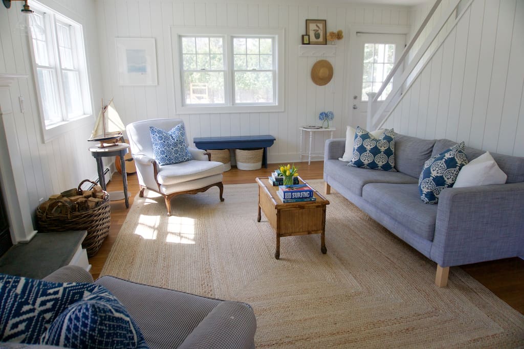 Sunny open living room