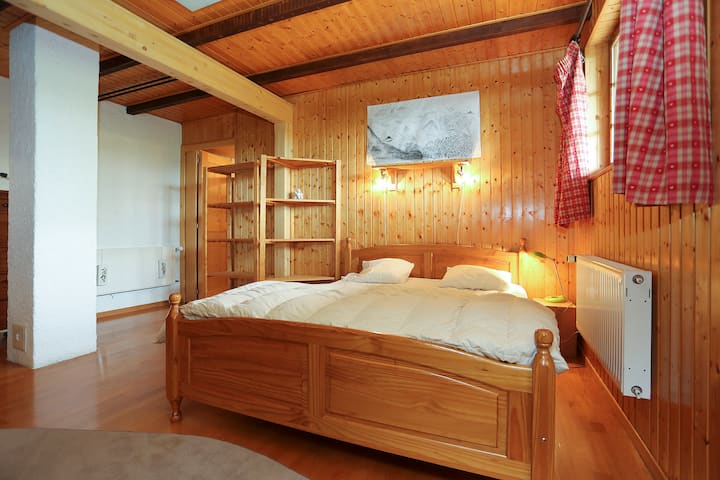 საძინებელი 3