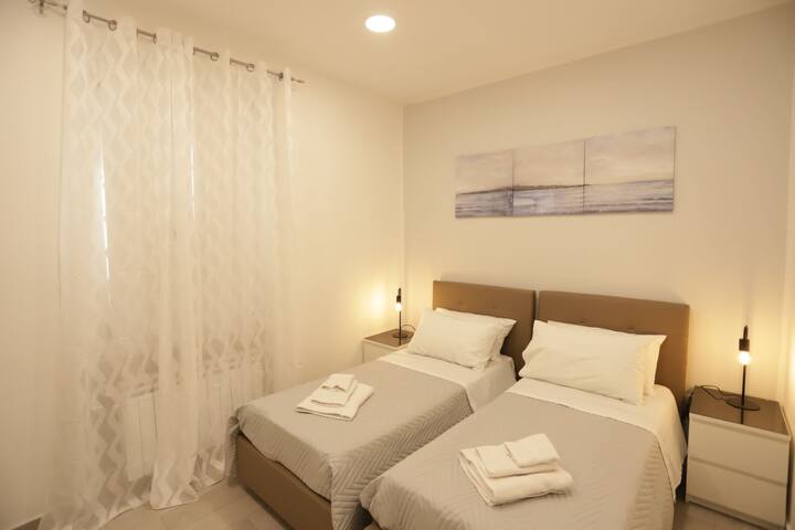 Esclusivo 110 mq al centro storico con terrazza gallery image 4