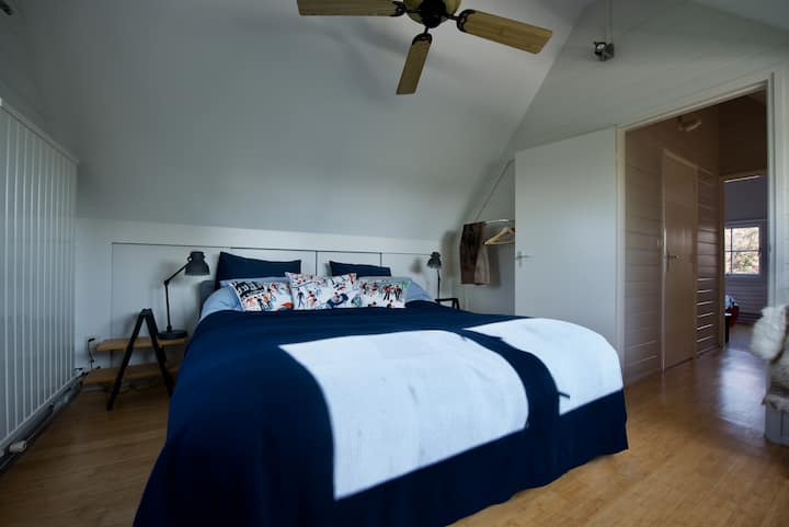Dormitorio principal, primer piso