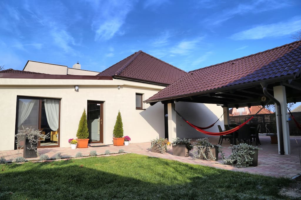 vilamonika.com