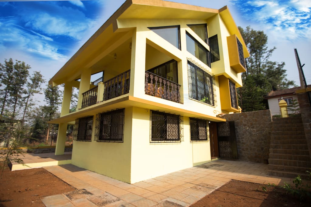 two side open space of the dormitory