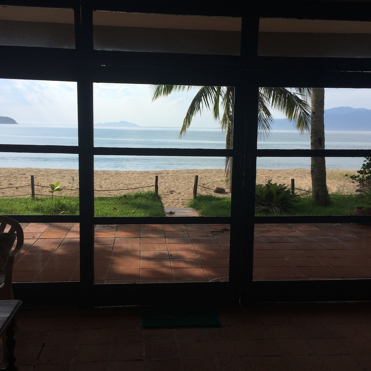 Anúncio popular: Vista linda - casa pé na areia em Caraguatatuba