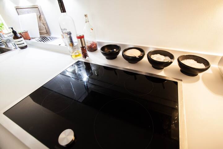 130 sqm of luxury in Nyhavn w. 3 bedrooms gallery image 5