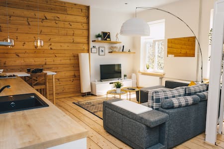 Self-checkin Woody Hipsterville Residence ★★★★★