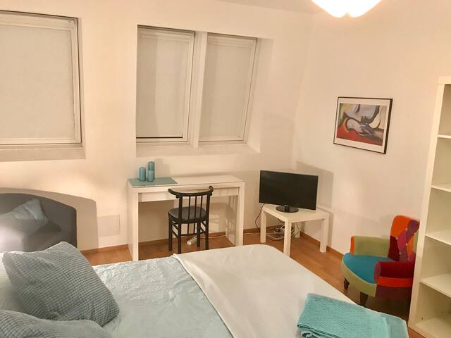 Top City Centre -WienMitte/ CAT-160m,3BED+balcony gallery image 5