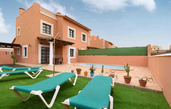 Ftv Holidays Homes - Casa Coscolla - Corralejo