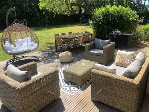 Villamélie - Beautiful 5 bedroom villa with pool or hot tub