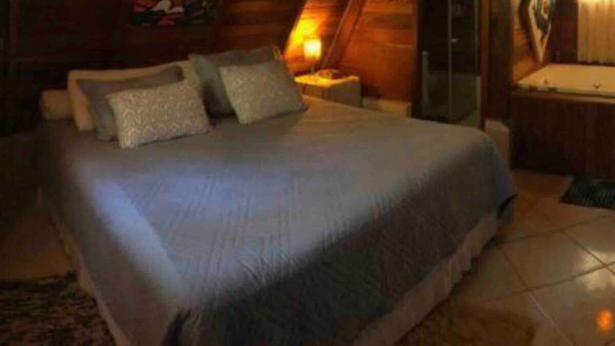 Шале́ на долния етаж