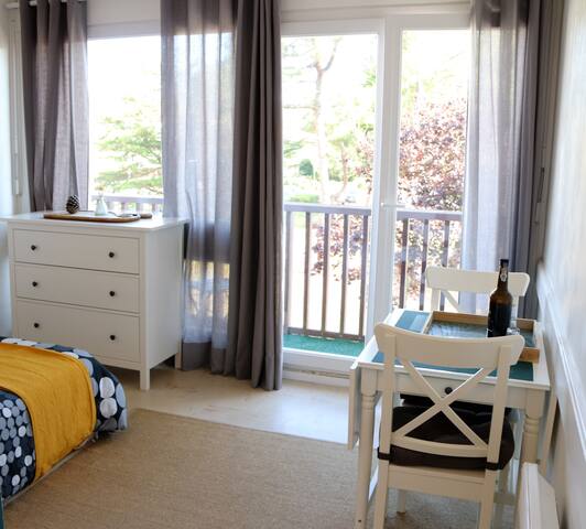 Pretty studio full equipped at 500m from the beach