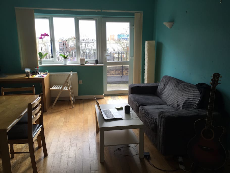 The living room, with direct access to a large terrace.