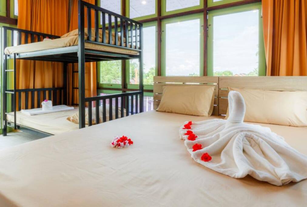 Deluxe Room - A floor 2 for 4-6 guests