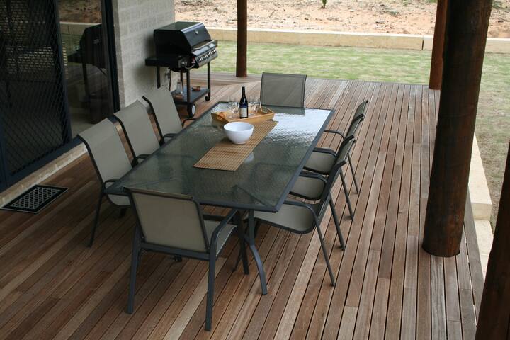 Banksia Cove gallery image 3