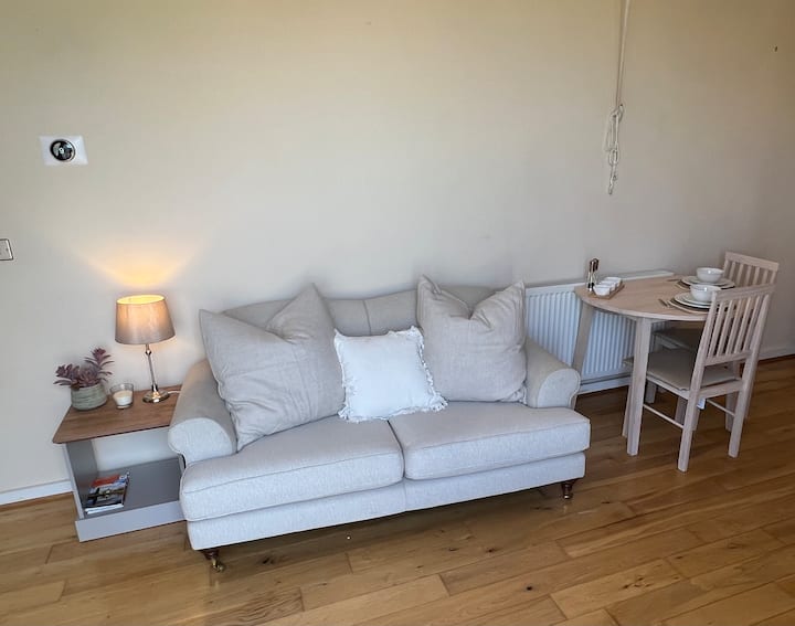 Idyllic 1 Bedroom Barn - Tonbridge