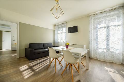 Deluxe apartment in Centro Saluzzo