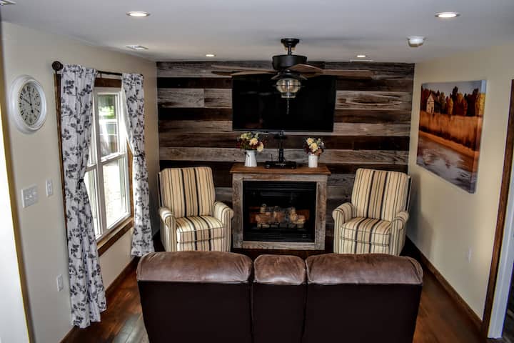 Holly Tree Retreat Located In Beautiful Luray, Va. - Luray, VA