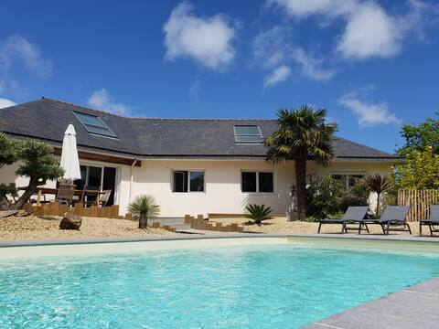 Family villa with heated pool