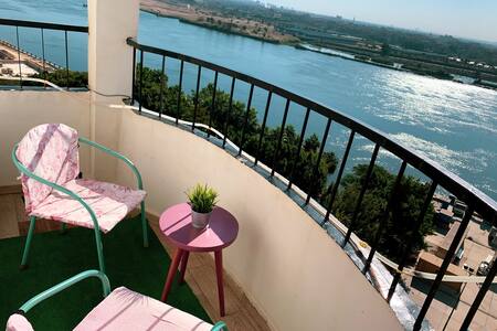 Propiedad Egipto · Apartment Nile Oasis | Pyramid View, Netflix, 5P — 3