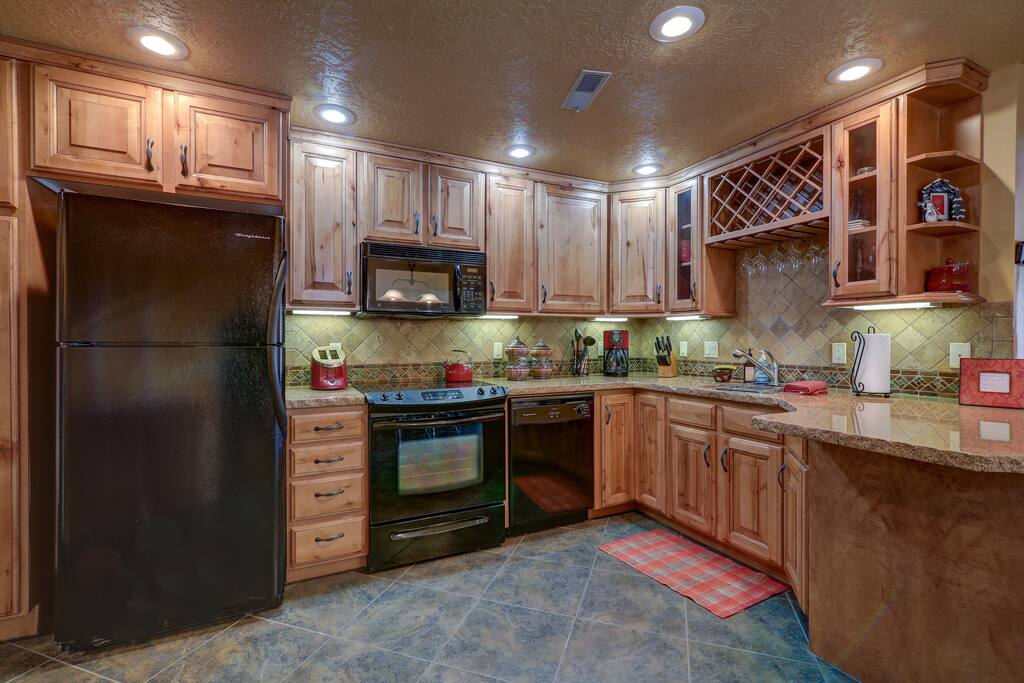 Gourmet Kitchen