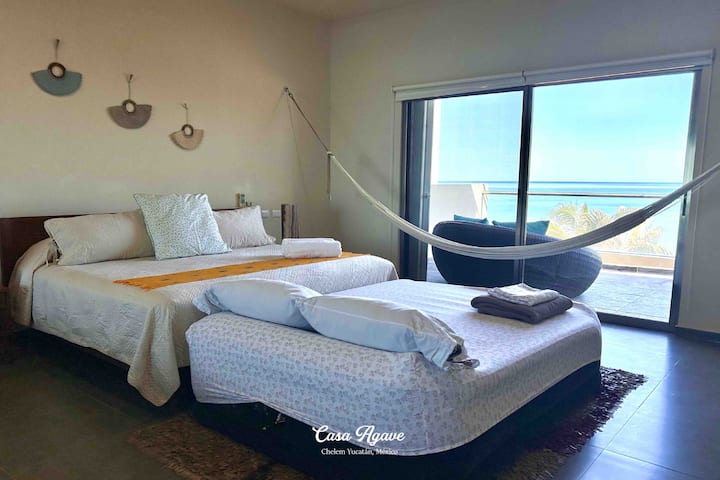 Main bedroom, with option to place double inflatable mattress.