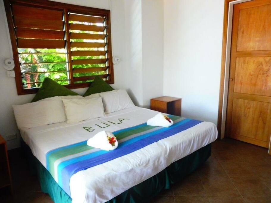Guest bedroom